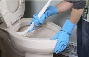 Thông bồn cầu huyện Long Điền‎ giá 100K bảo hành 6 năm